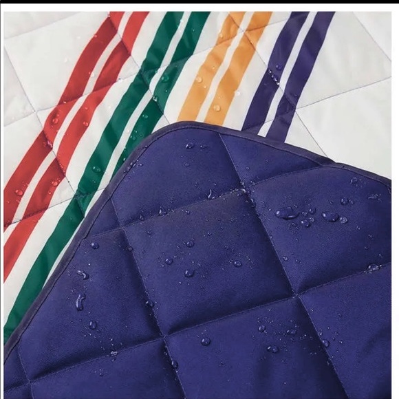 NWT PENDLETON Outdoor Packable Blanket 60X72 multi purpose blanket Red/… - Picture 9 of 14